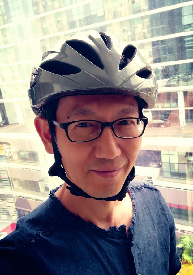 A Unique Helmet Law (MHL) for Singapore Love cycling in Singapore
